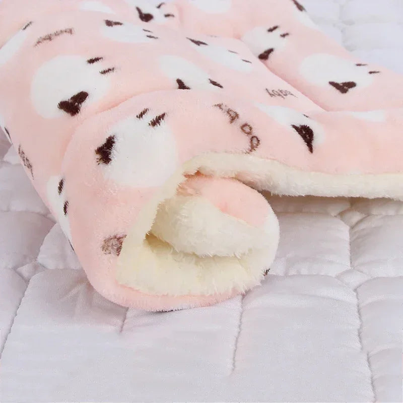 Cozy Hamster Bedding: Plush Mat for Small Pets