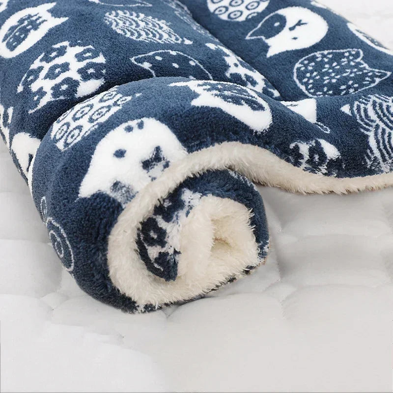 Cozy Hamster Bedding: Plush Mat for Small Pets