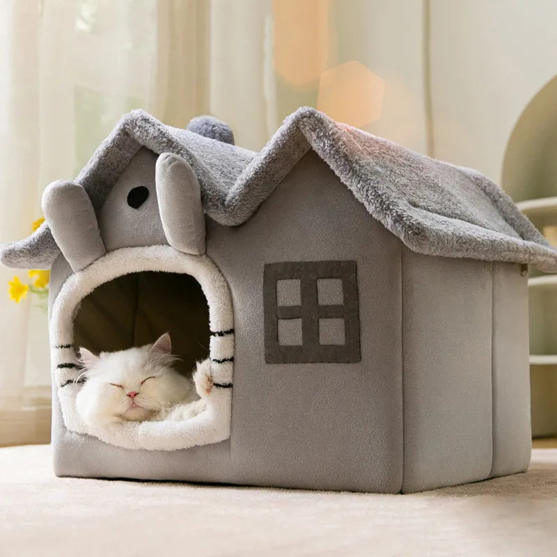 Winter-Warm Foldable Cat House: Cozy Haven for Cats & Small Dogs