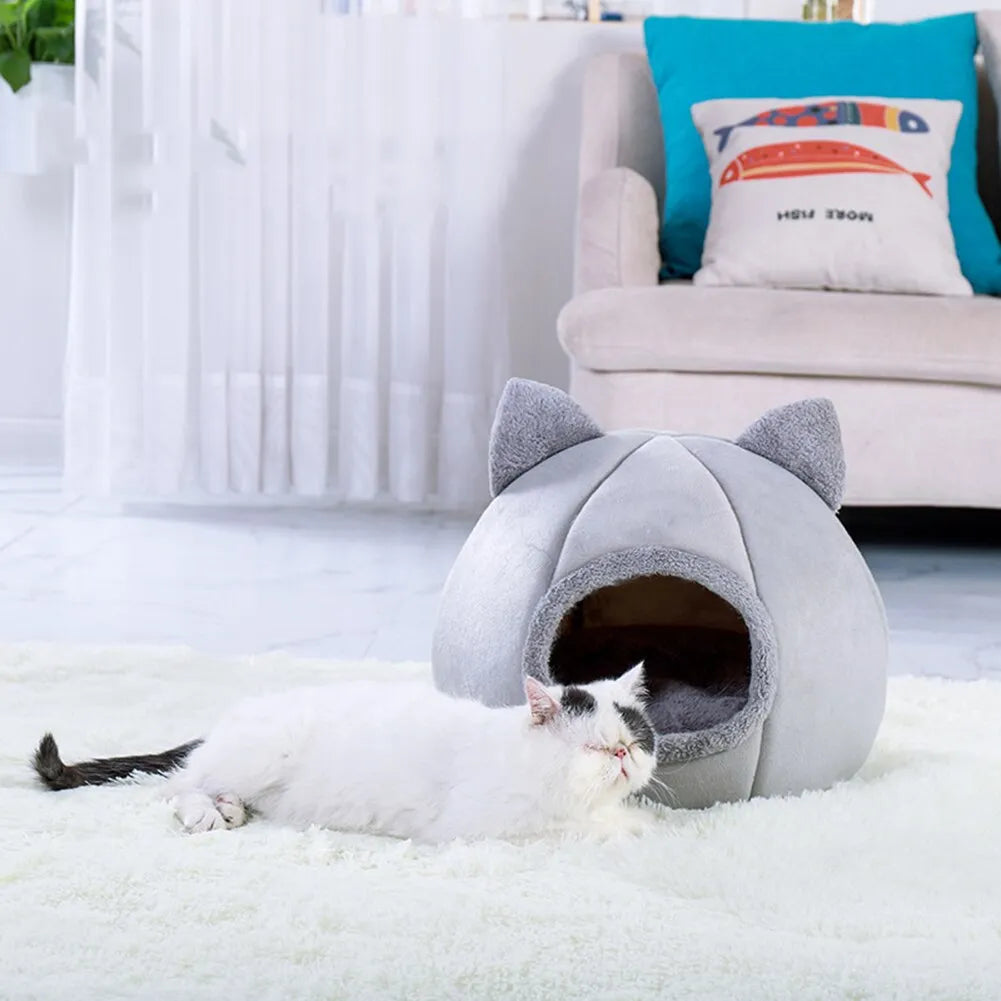 Cat Cave Bed: Cozy and Self-Warming Pet Haven