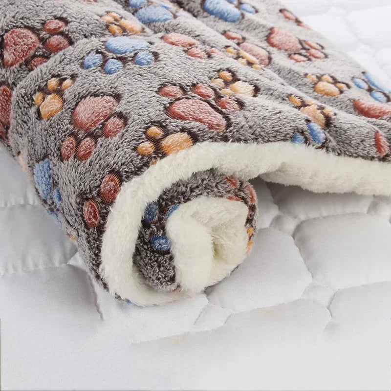 Cozy Hamster Bedding: Plush Mat for Small Pets
