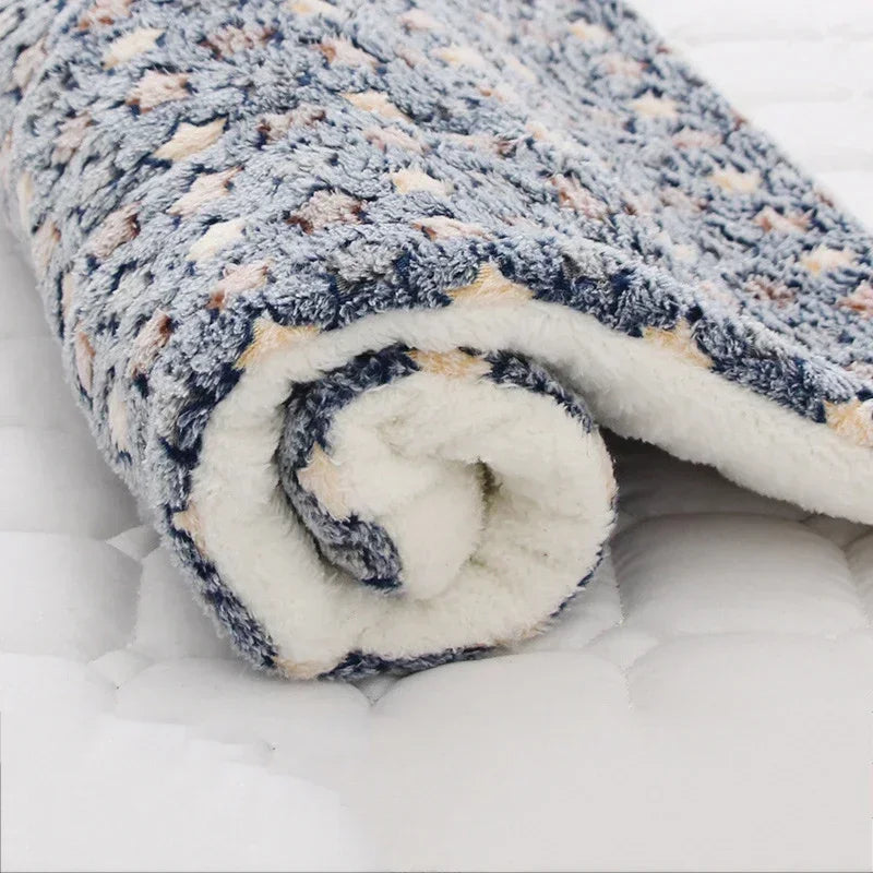 Cozy Hamster Bedding: Plush Mat for Small Pets