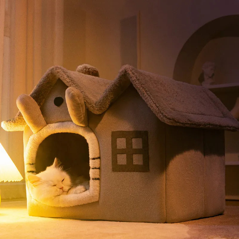 Winter-Warm Foldable Cat House: Cozy Haven for Cats & Small Dogs