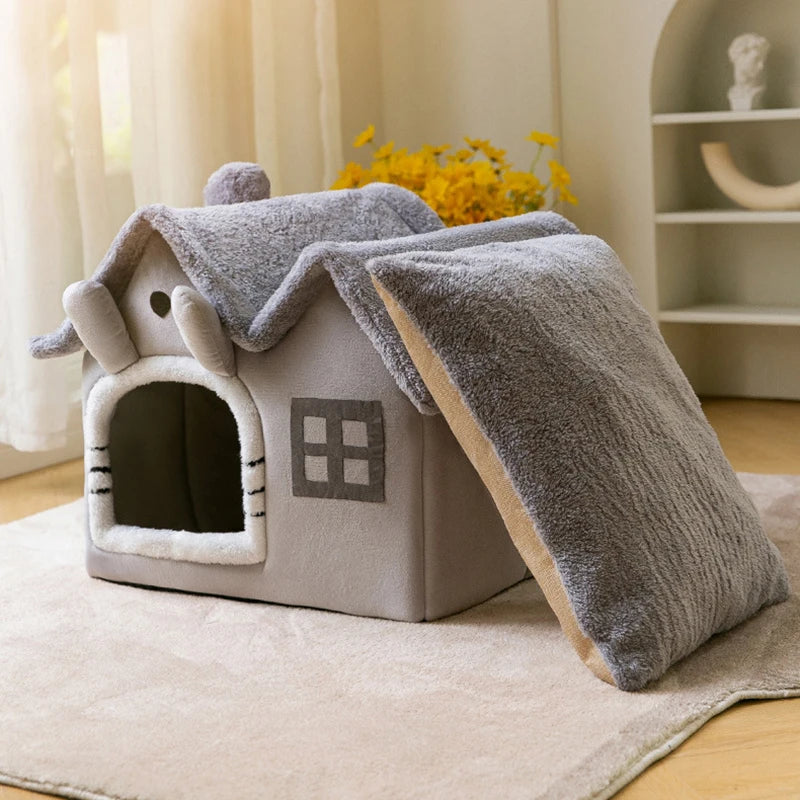 Winter-Warm Foldable Cat House: Cozy Haven for Cats & Small Dogs