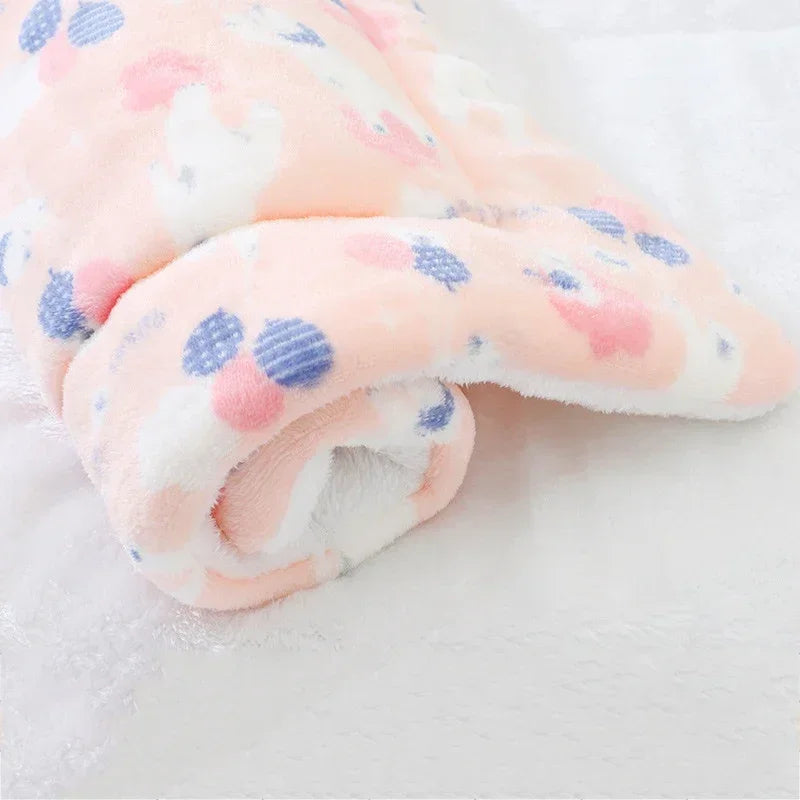Cozy Hamster Bedding: Plush Mat for Small Pets