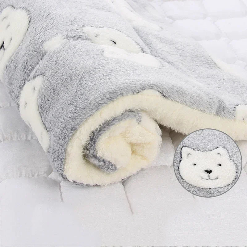 Cozy Hamster Bedding: Plush Mat for Small Pets