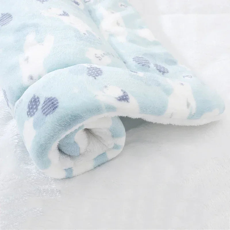 Cozy Hamster Bedding: Plush Mat for Small Pets